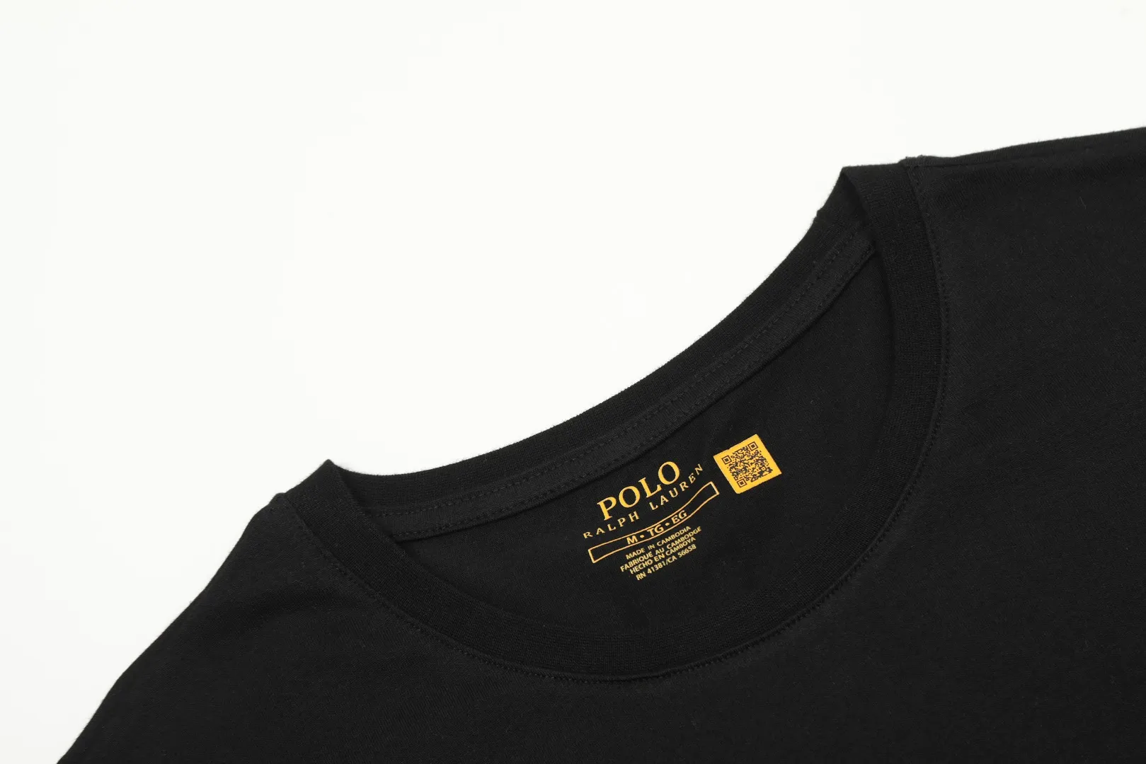🅿️116 "Top quality" Style number: DS003# (not off the shelves all year round) [Ralph Lauren classic pony embroidered round neck basic short sleeves] ✅Ralph Lauren Ralph Lauren classic basic versatile round neck short sleeves ✅Main supplier platform live broadcast Wholesale entities Replenish when out of stock Not off the shelves ✅ZP quality 1:1 version Scan the code to enter the GF website Z cabinet quality ✅26 pieces of 180g hydrophilic toner 100% cotton fabric, comfortable and soft, strong breathability, high-end, cost-effective, good quality needless to say ✅Restore the original version, the maximum size can be worn up to 210 pounds, loose, comfortable and stress-free ✅Work wear, life wear, suitable for various occasions, must-have recommendation for couples Size: Powder white dark gray blue label light gray white label